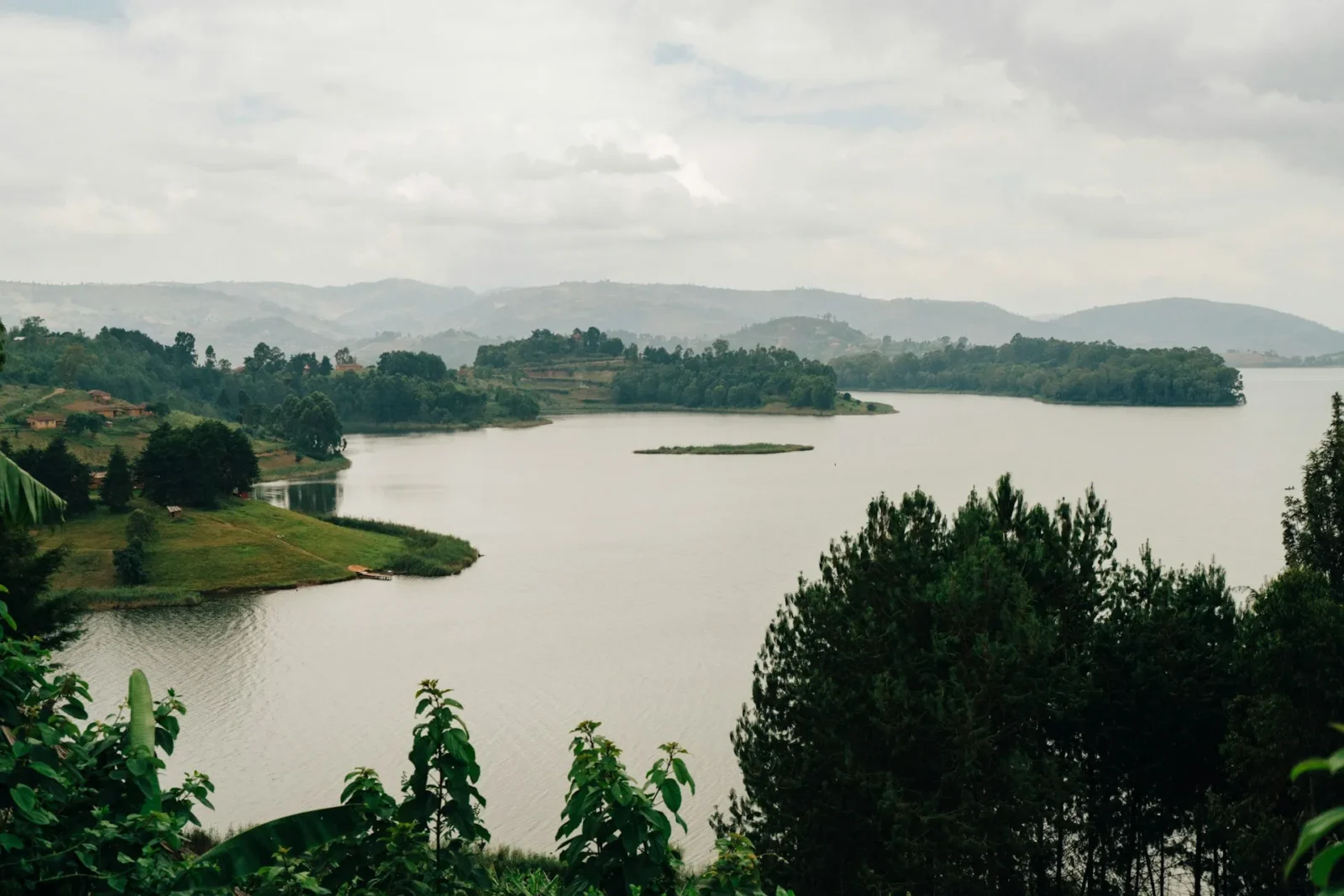 Lake Bunyonyi in Uganda